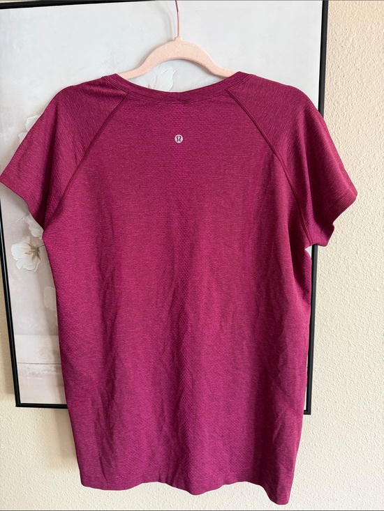 Lululemon swiftly tech short sleeve T-shirt